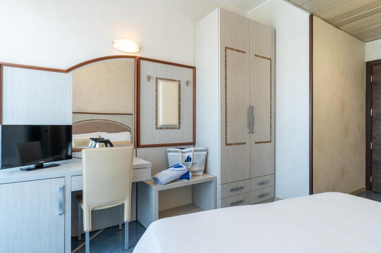 Hotel Gambrinus - Valentini Family Village Μπελάρια-Ιτζέα Μαρίνα Εξωτερικό φωτογραφία