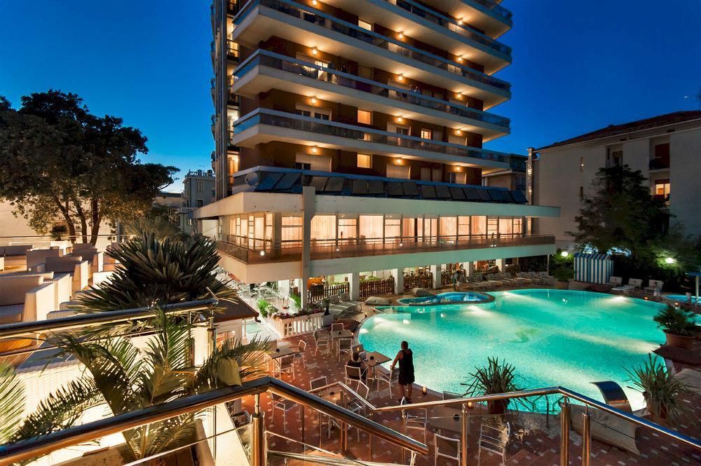 Hotel Gambrinus - Valentini Family Village Μπελάρια-Ιτζέα Μαρίνα Εξωτερικό φωτογραφία