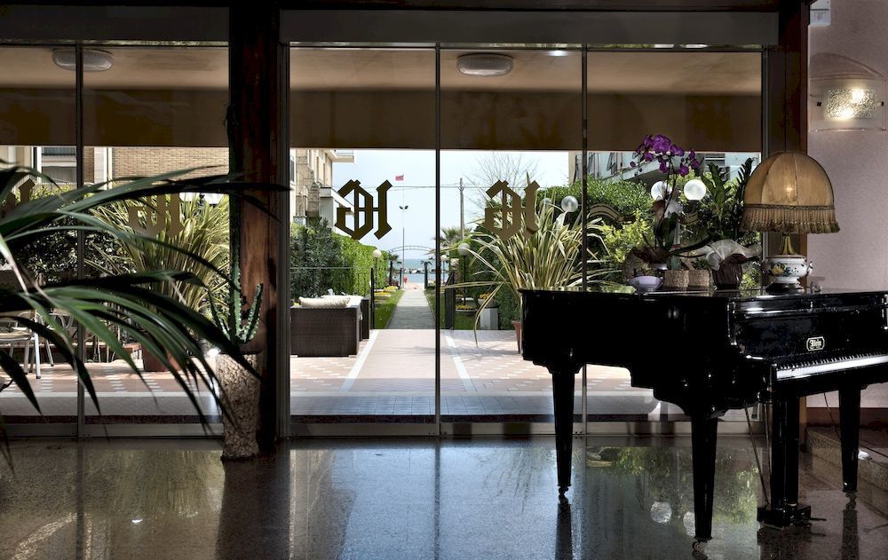 Hotel Gambrinus - Valentini Family Village Μπελάρια-Ιτζέα Μαρίνα Εξωτερικό φωτογραφία